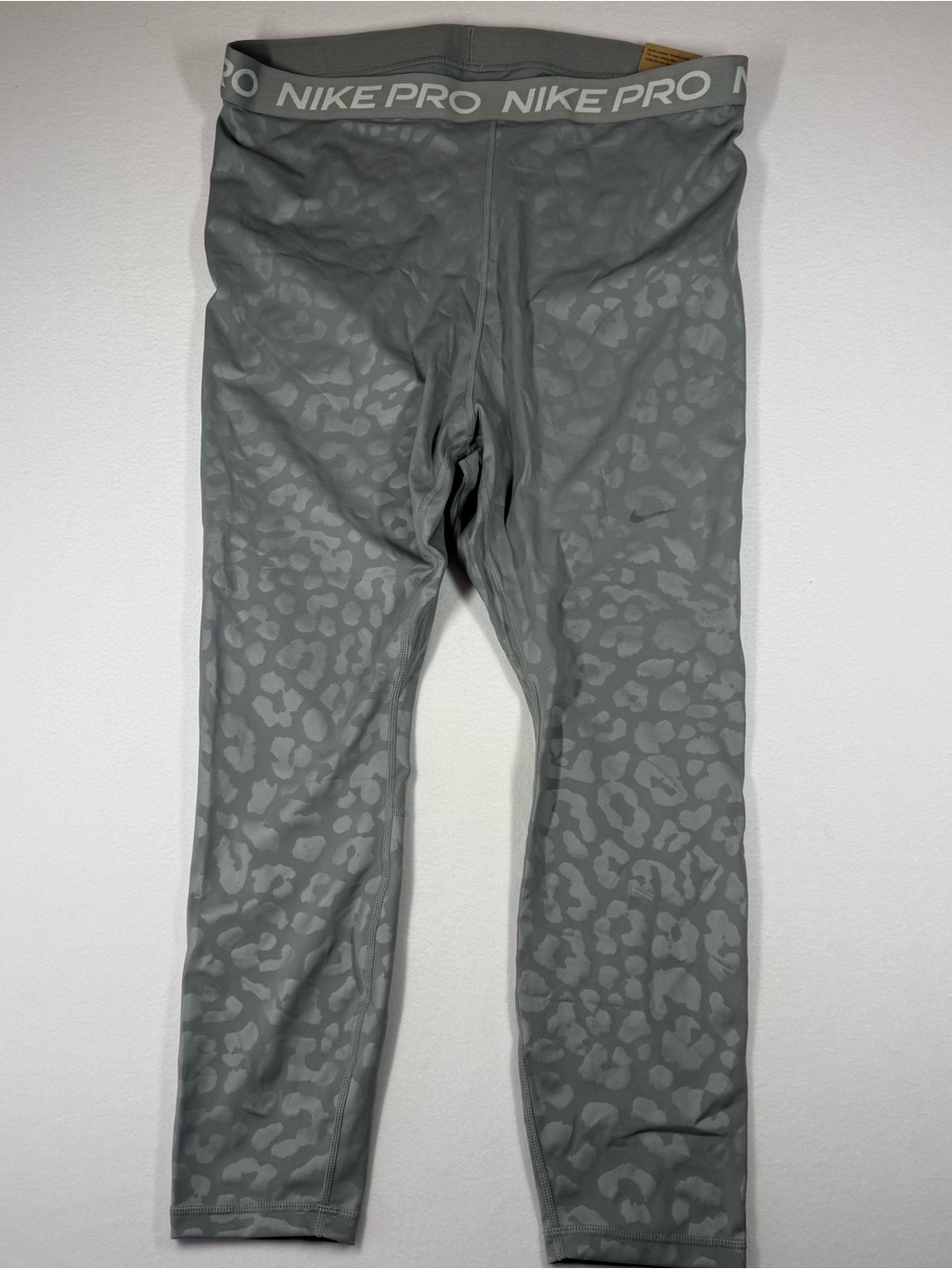 Nike Girls' Gray Leopard-Print Pro Leggings